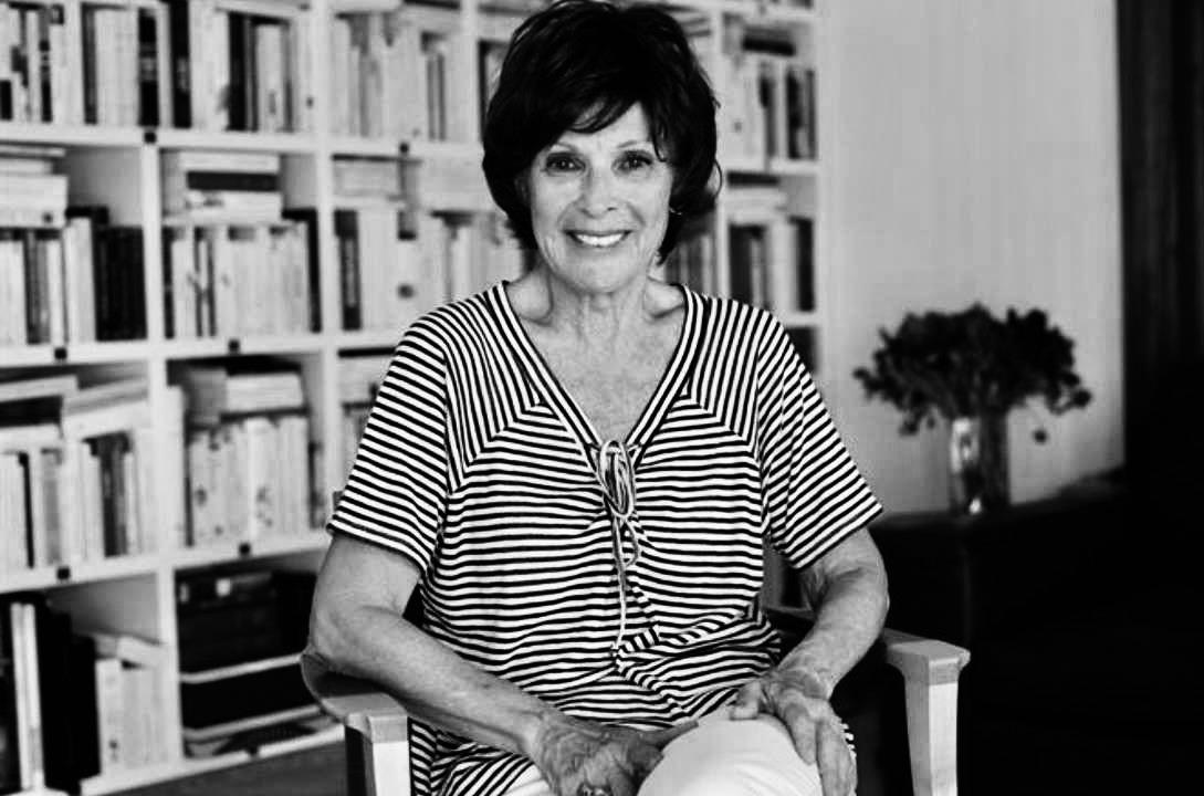 Liz Behmoaras -Köpük